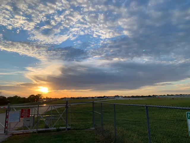 Chicago Executive Airport Viewing Area