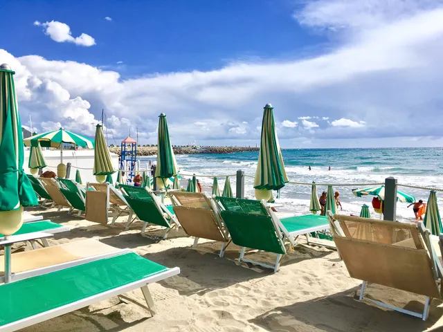 Bagni Spinnaker Beach Resort Imperia Liguria