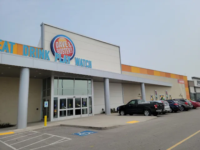 Dave & Buster's Green Bay