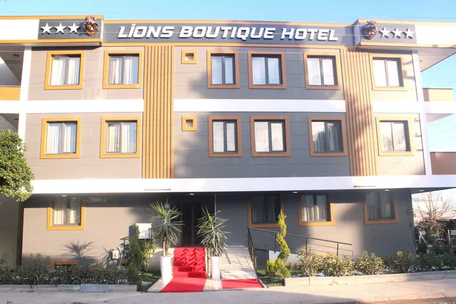 Lion Boutique Hotel
