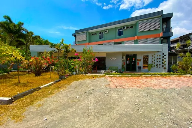 Treeline Urban Boutique Inn