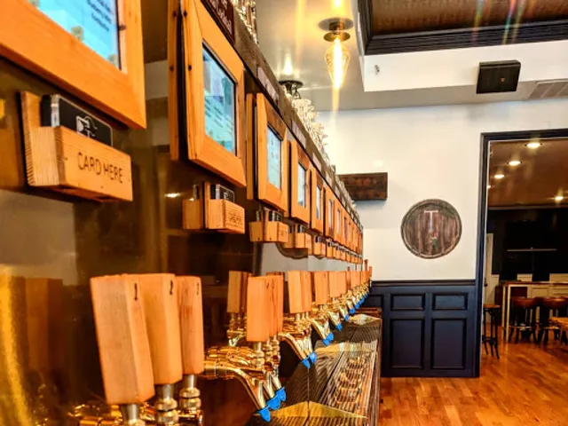 Tapster Lincoln Park