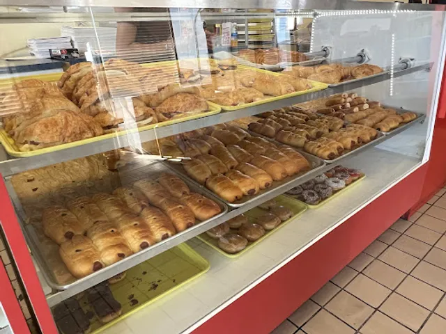 FRESH KOLACHE AND DONUTS