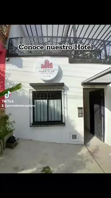 AW HOTEL PUERTA DE SAN CAYETANO