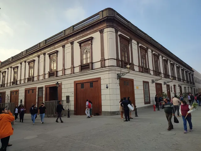 Casa de las 13 Puertas
