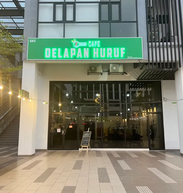 Delapan Huruf Char Kuey Tiaw