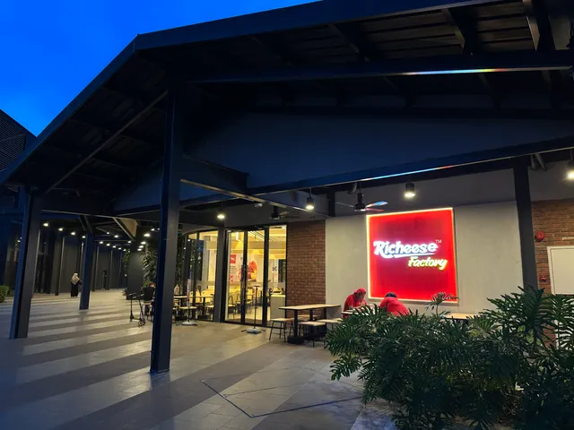 Richeese Factory Kiara Bay