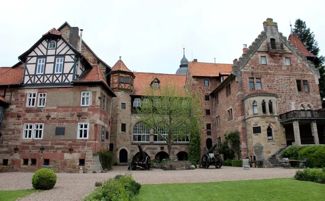 Schloss Augustenau
