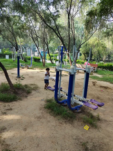 Dwarka Sector 4 Park