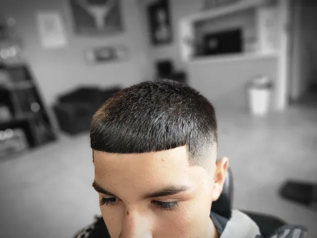 De La Paz Barbershop