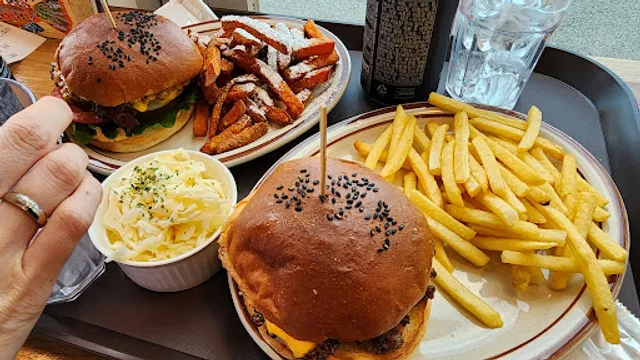 Sunny Place Burger House