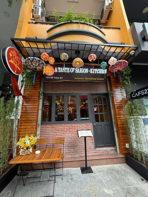 A Taste Of Saigon - Kitchen