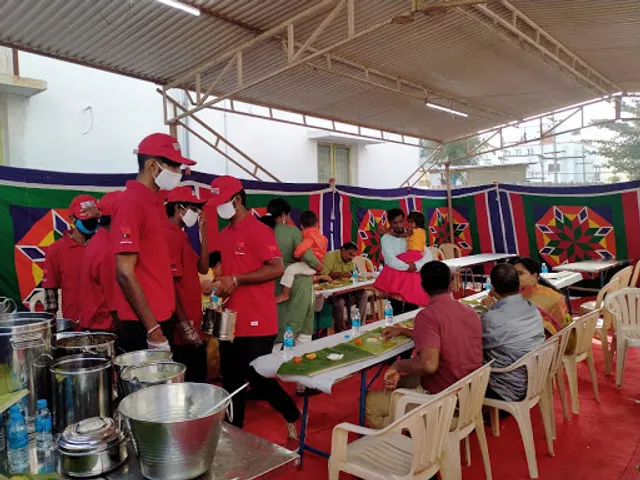 TIK TOK Briyani - Bucket Briyani | Chicken | Mutton | Non Veg Gravies | Home Made Biryani in Coimbatore