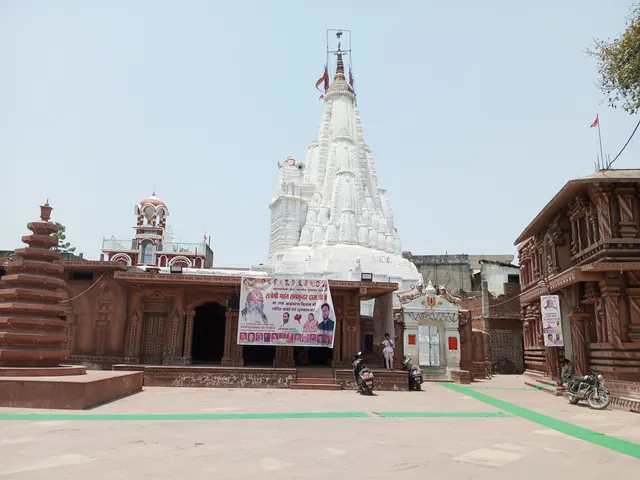 Sheorinarayan Temple
