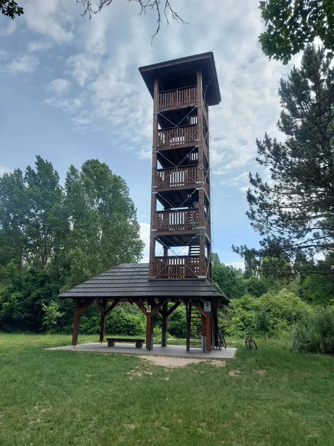 Lesopark Vrakuňa (Vrakunský lesík)