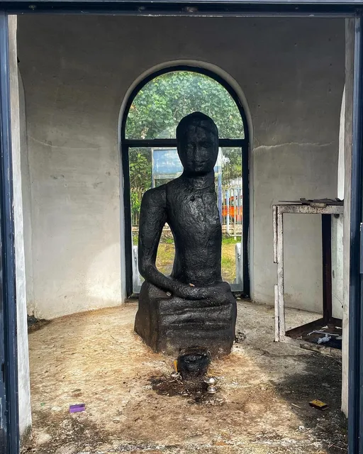 Karumadikuttan (Buddha Statue)