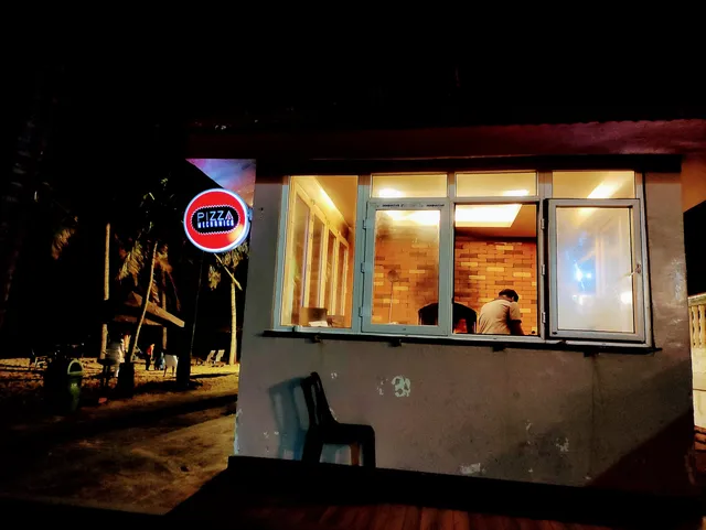Pizza Mechanics Mahabalipuram Ideal Beach Resort