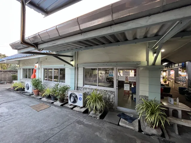 Tha Ruea Seafood Restaurant