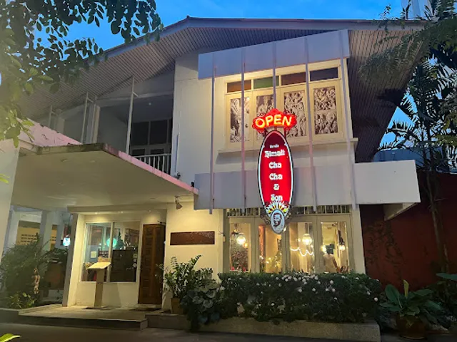 Himali Cha Cha & Son