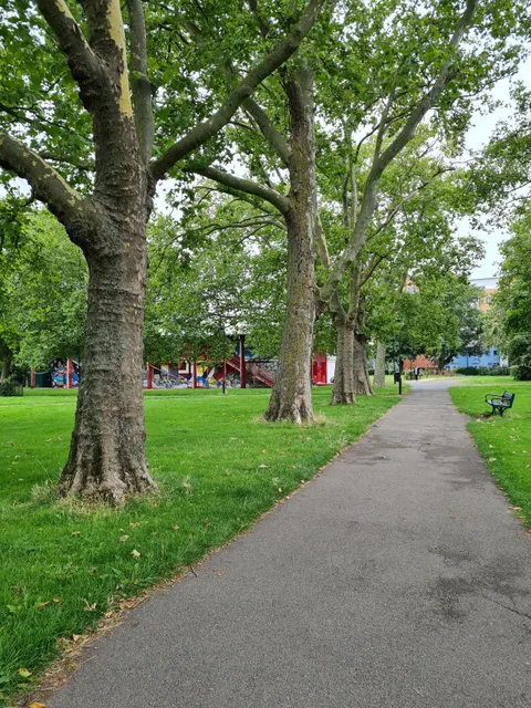 Chestnuts Park