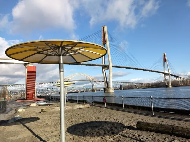 Westminster Pier Park