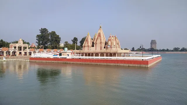 Shri Sarveshwar Mahadev Temple