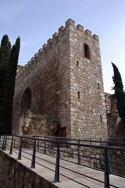 Puerta de Sevilla / Puerta del Caño