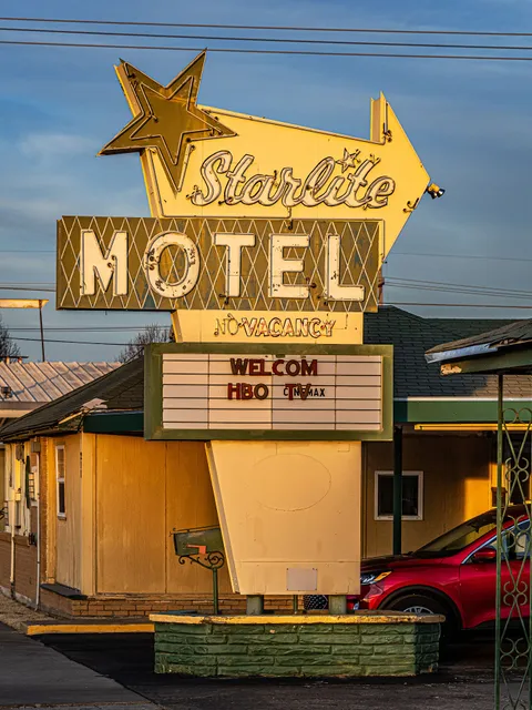 Starlite Motel
