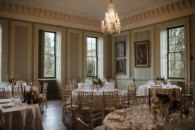 Dog Inn & Davenport Arms