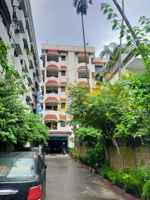 Center Point Apartment