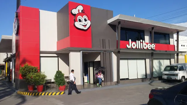 Jollibee Clark Main Gate