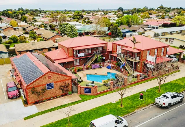 Early Australian Motor Inn