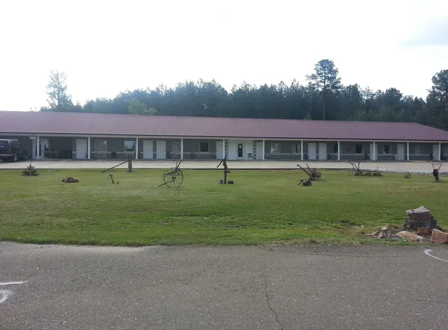 The Lodge at De Queen Country Club