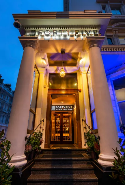 Forty Five Kensington Casino & Restaurant