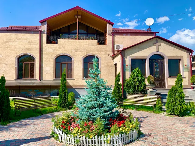 Abovyan City Evangelical Church | Աբովյանի «Քաղաքային ավետարանական» եկեղեցի