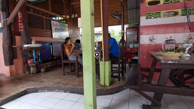 ร้านข้าวแกงสองน้ำ