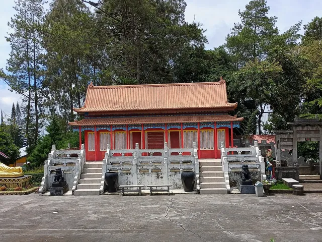 Taman Balekambang Tawangmangu