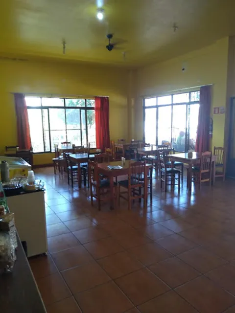 Restaurante e Pizzaria dos Amigos