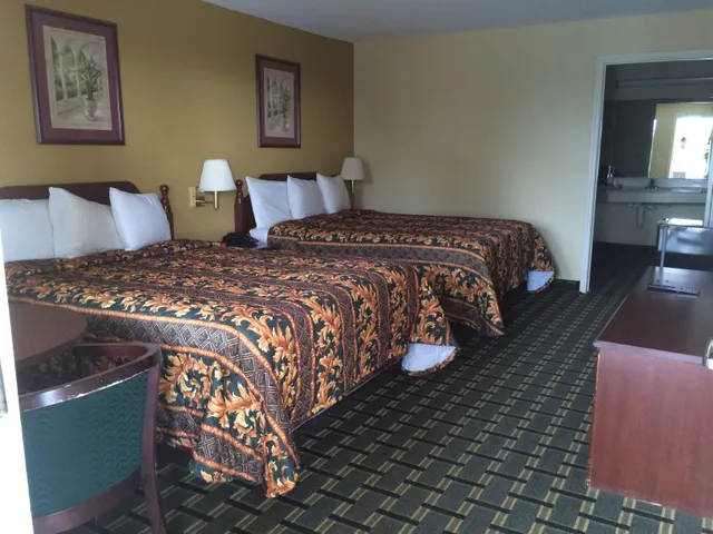 Executive Inn & Suites