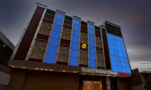Itsy Hotels Shree Anand Dham, Near Prem Mandir