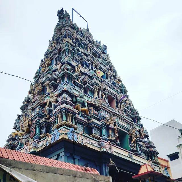 Shri Kashi Kaamkoteeshwar Mandir