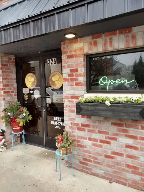 Roscoe's Bar & Grill