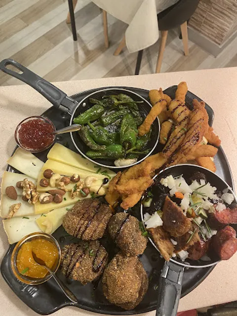 Mise En Place - Petiscos, Steakhouse & Winebar