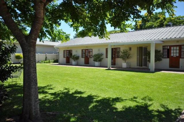 Colonel Graham Guest House