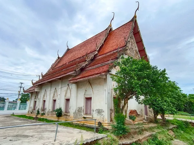 Wat Traiphum Phra Phuttha Maha Thammaracha