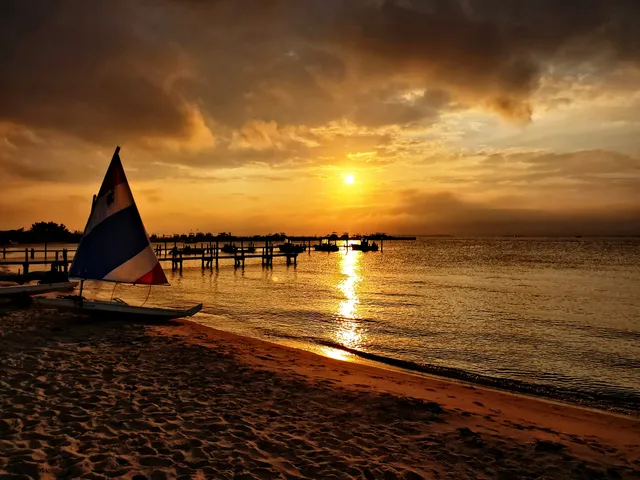Appalachian Mountain Club Fire Island Cabin