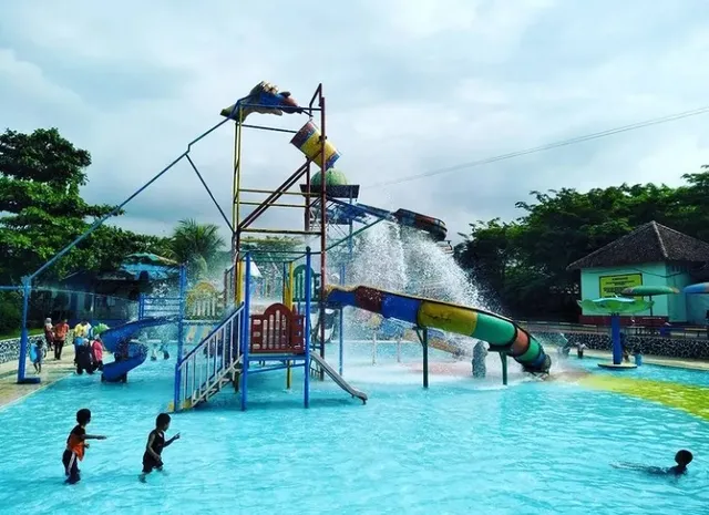 Wisata Kolam Renang Sari Rasa