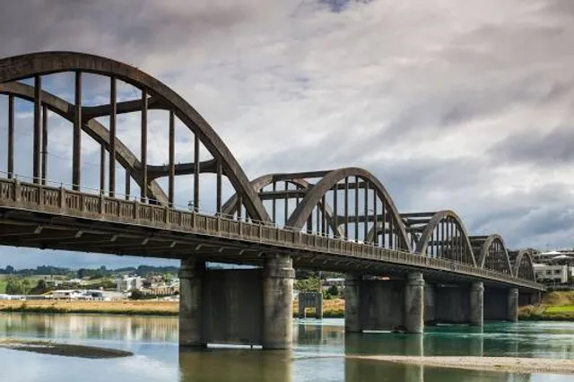 Balclutha Bridge