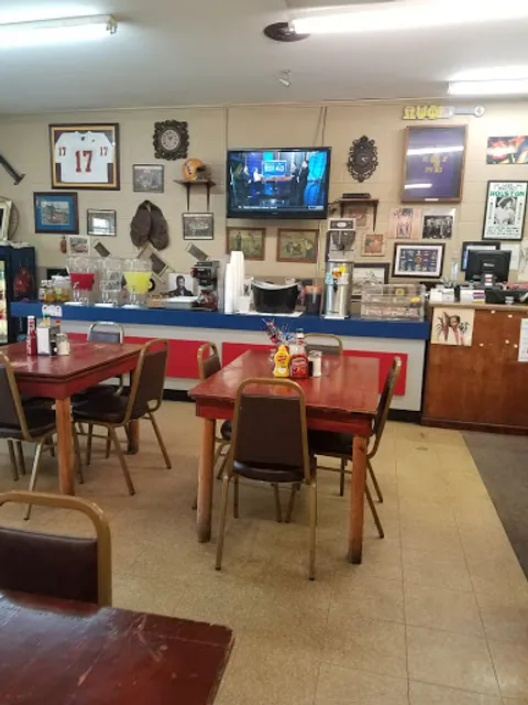 Aunt B's Soul Food Restaurant