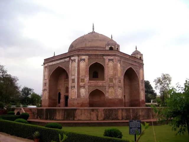 The Tombs of Ustad-Shagird